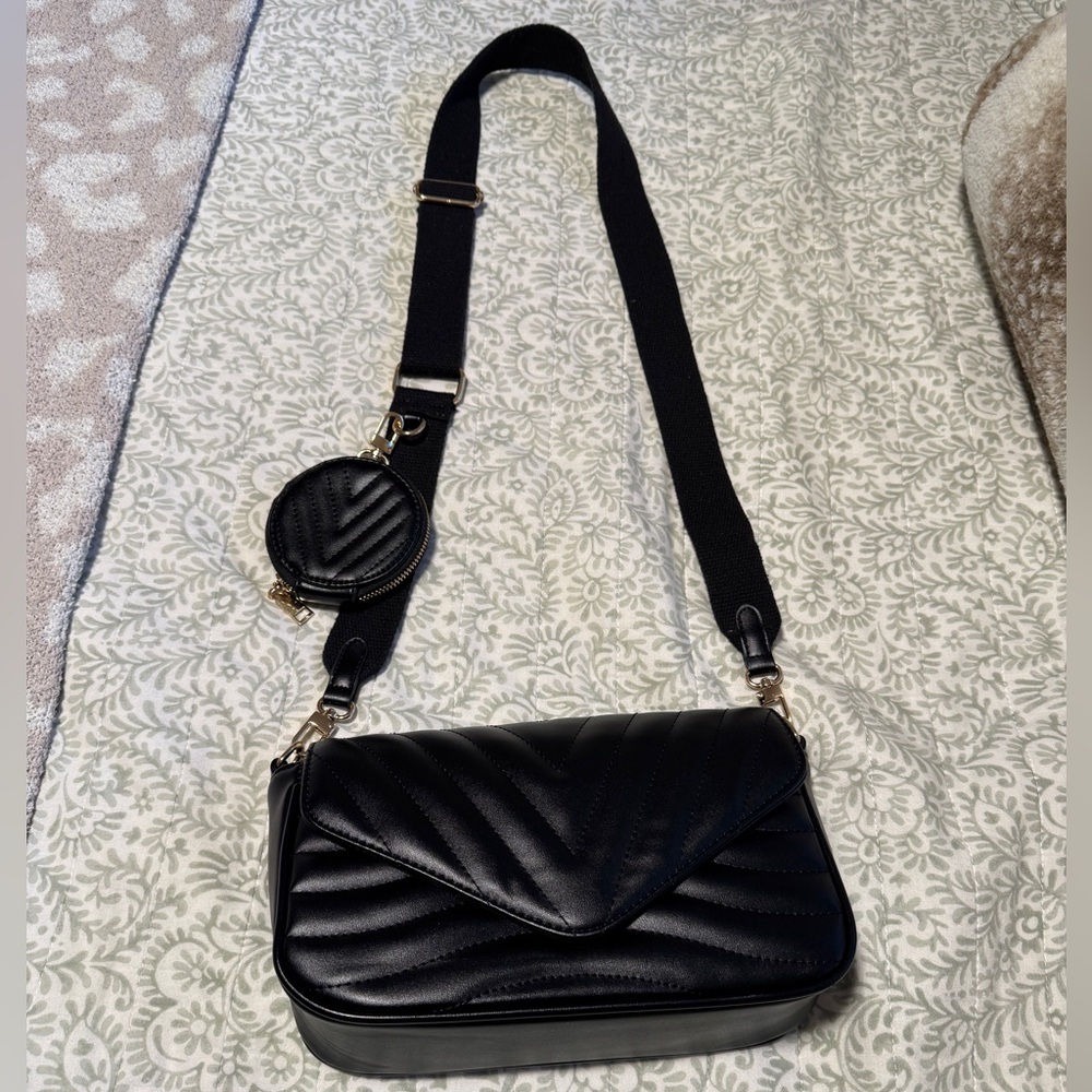 Black Crossbody Bag with Circle Pouch